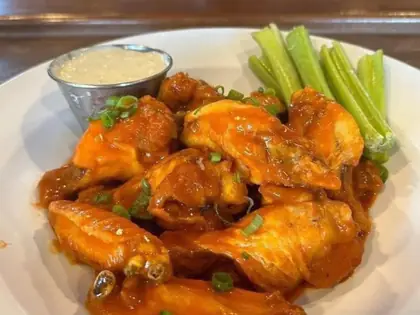 Bone-In Jumbo Wings at Crewitts Creek